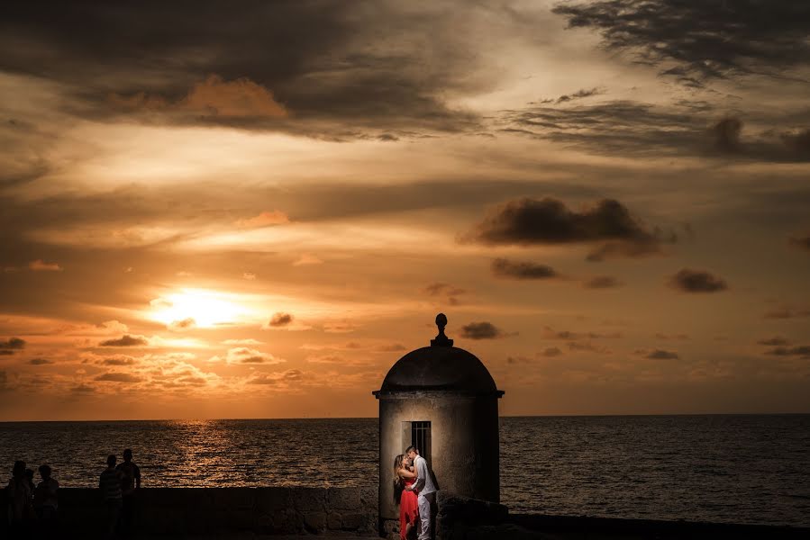 Photographer sa kasal Gabo Ochoa (gaboymafe). Larawan ni 18 Oktubre 2017