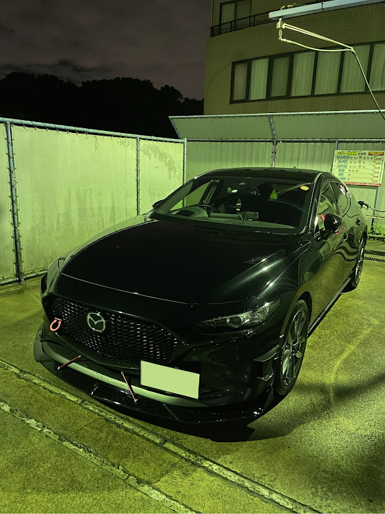 MAZDA3のありさんが投稿したカスタム事例の投稿画像1枚目