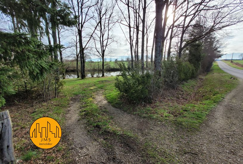  Vente Terrain à bâtir - 5 725m² à Saint-Sornin (03240) 