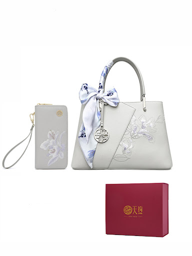 Title 10, Practical Bags For Moms Birthday Gifts and Mot...