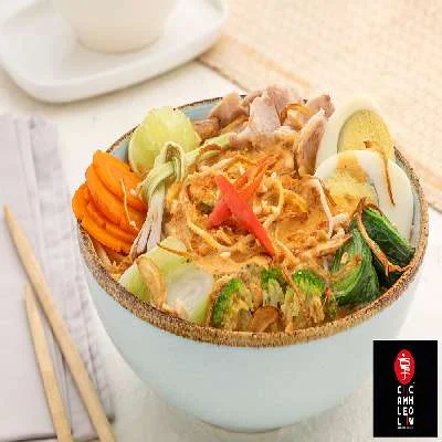 Penang Style Chicken Noodles In A Peanut Coconut Based Soup