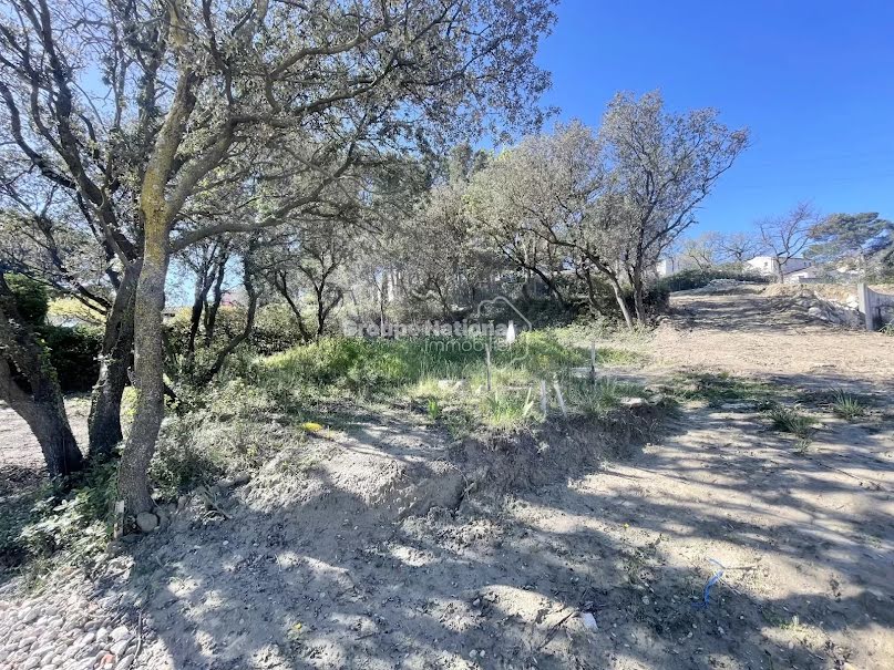 Vente terrain à batir  320 m² à Châteauneuf-de-Gadagne (84470), 149 000 €