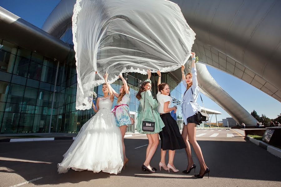 Wedding photographer Aleksey Kalmykov (kalmykov). Photo of 23 March 2017