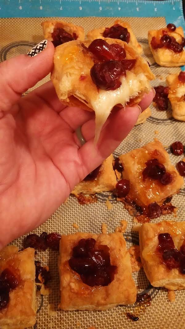 Spicy Cranberry Puffs_image