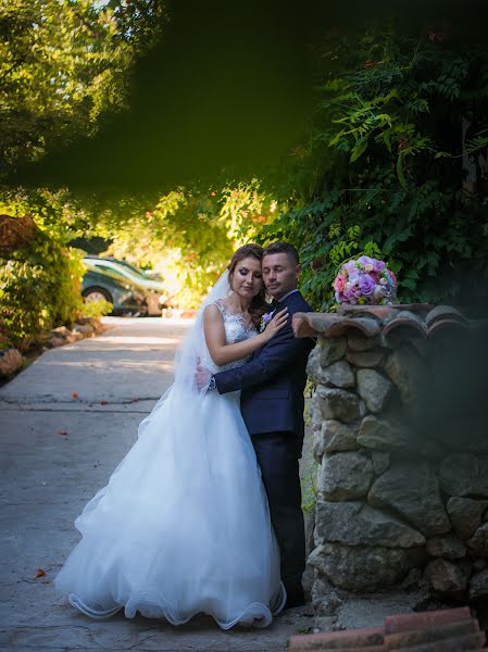 Wedding photographer Chirea Daiana (chrea11). Photo of 9 October 2018