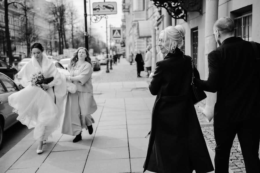 Fotografo di matrimoni Yuliya Khoruzhaya (horuzhayaphoto). Foto del 18 luglio 2023