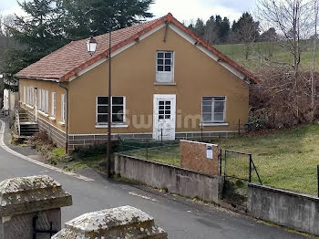 propriété à Védrines-Saint-Loup (15)