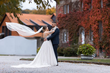 Fotografo di matrimoni Eugen Gross (5pics). Foto del 17 febbraio 2023