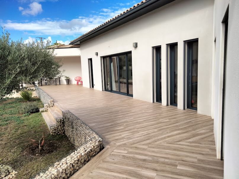 Vente villa 5 pièces 146 m² à Avignon (84000), 648 000 €