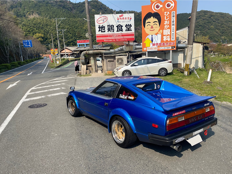 フェアレディZのアドバンネオバ・タイヤ交換・当時物・130z・矢沢永吉カッティングに関するカスタム事例の投稿画像7枚目
