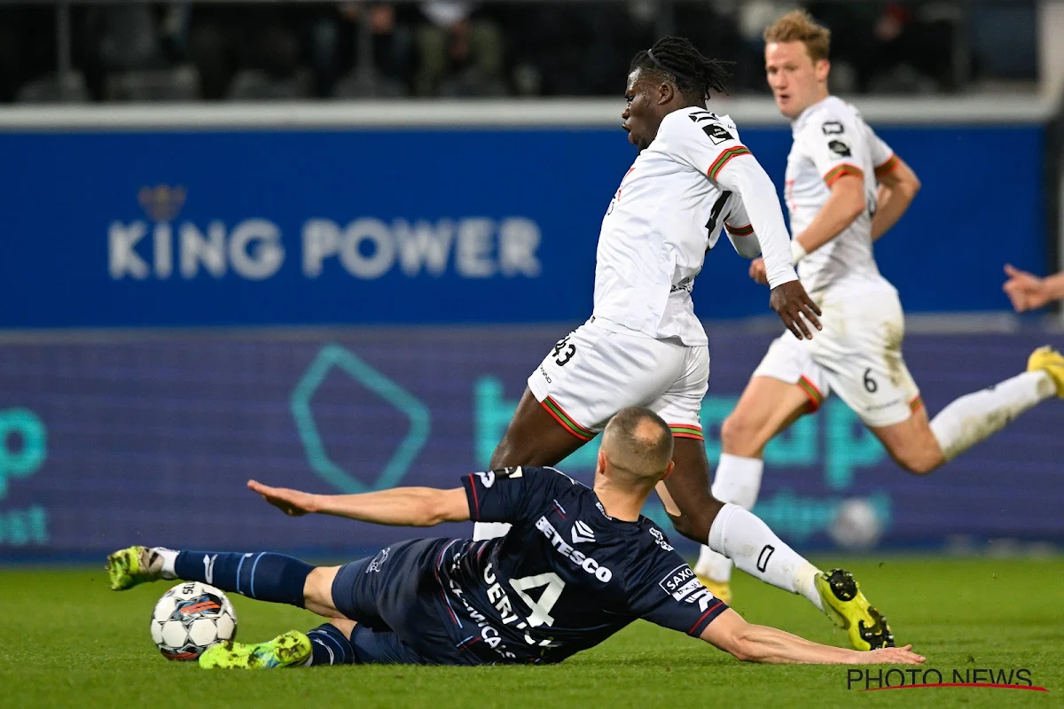 🎥 Hallo VAR, was dat geen rood? Fase in OH Leuven-Zulte Waregem roept weer veel vragen op