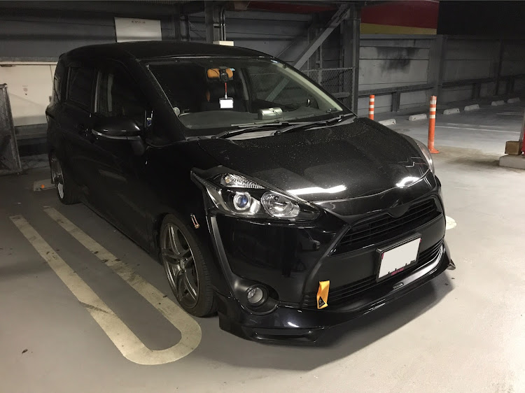 シエンタの納車3年目・いつも皆さまありがとうございますm(_ _)m・今後ともよろしくお願いします・ケータイ画像車ばかり笑に関するカスタム事例の投稿画像6枚目
