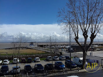 locaux professionnels à Pauillac (33)