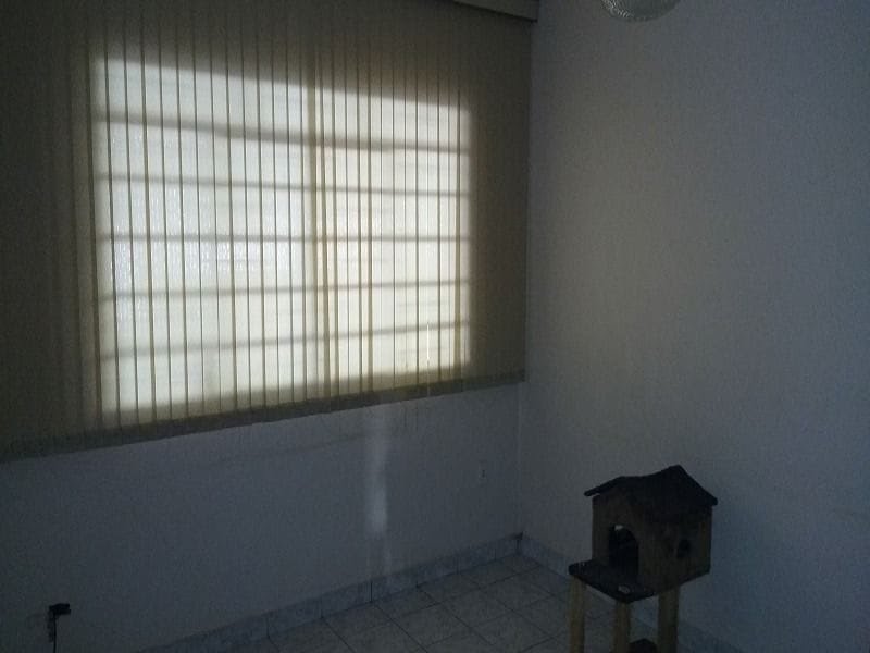 Casa à venda com 3 quartos, 350m² - Foto 8