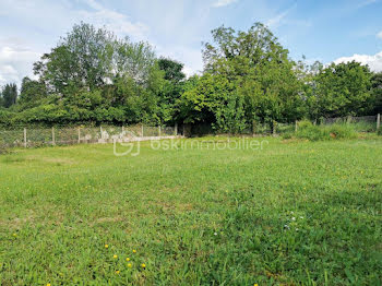 terrain à Pont-sur-Yonne (89)