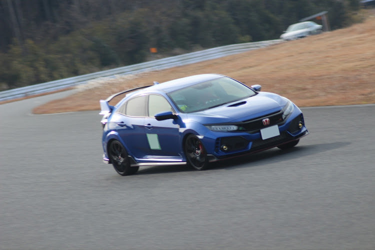 シビックタイプRの袖ヶ浦フォレストレースウェイ・走行会に関するカスタム事例の投稿画像5枚目