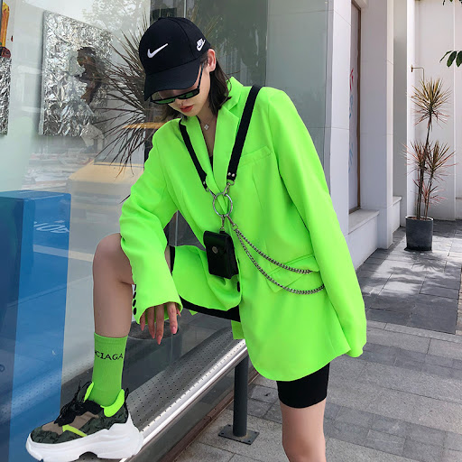 Title 5, Fluorescerende groene blazer met lange mouwen
