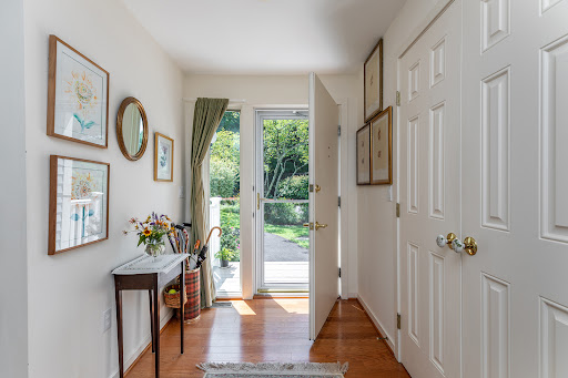 Apartment 4