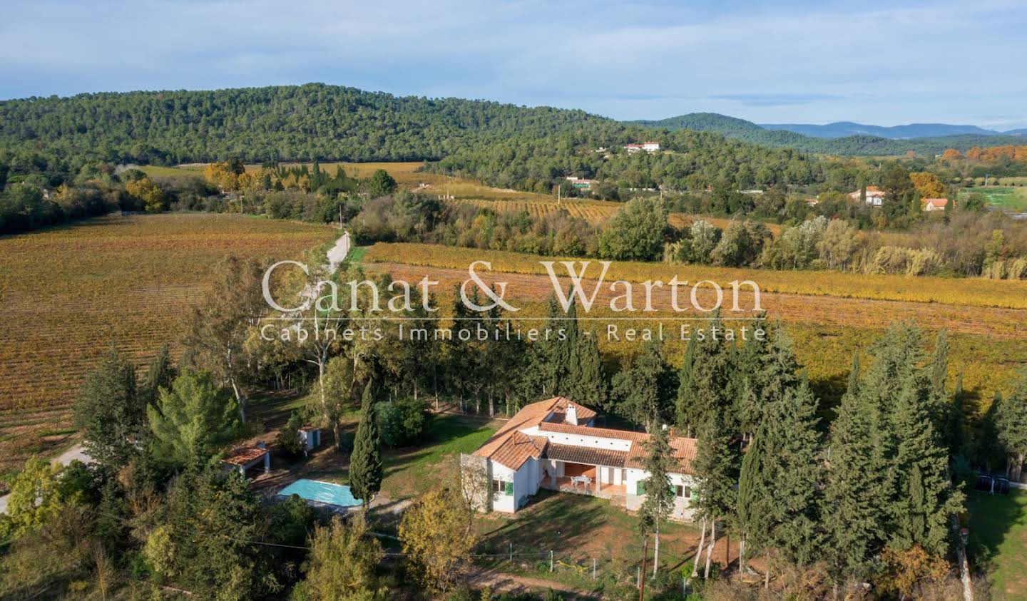 Villa avec piscine et terrasse La Crau