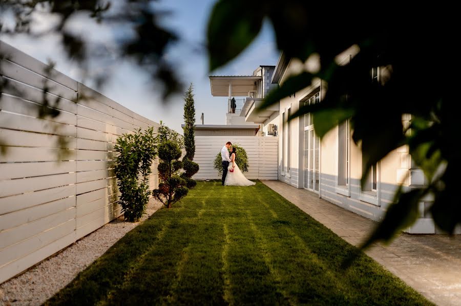 Wedding photographer Pantis Sorin (pantissorin). Photo of 17 July 2019