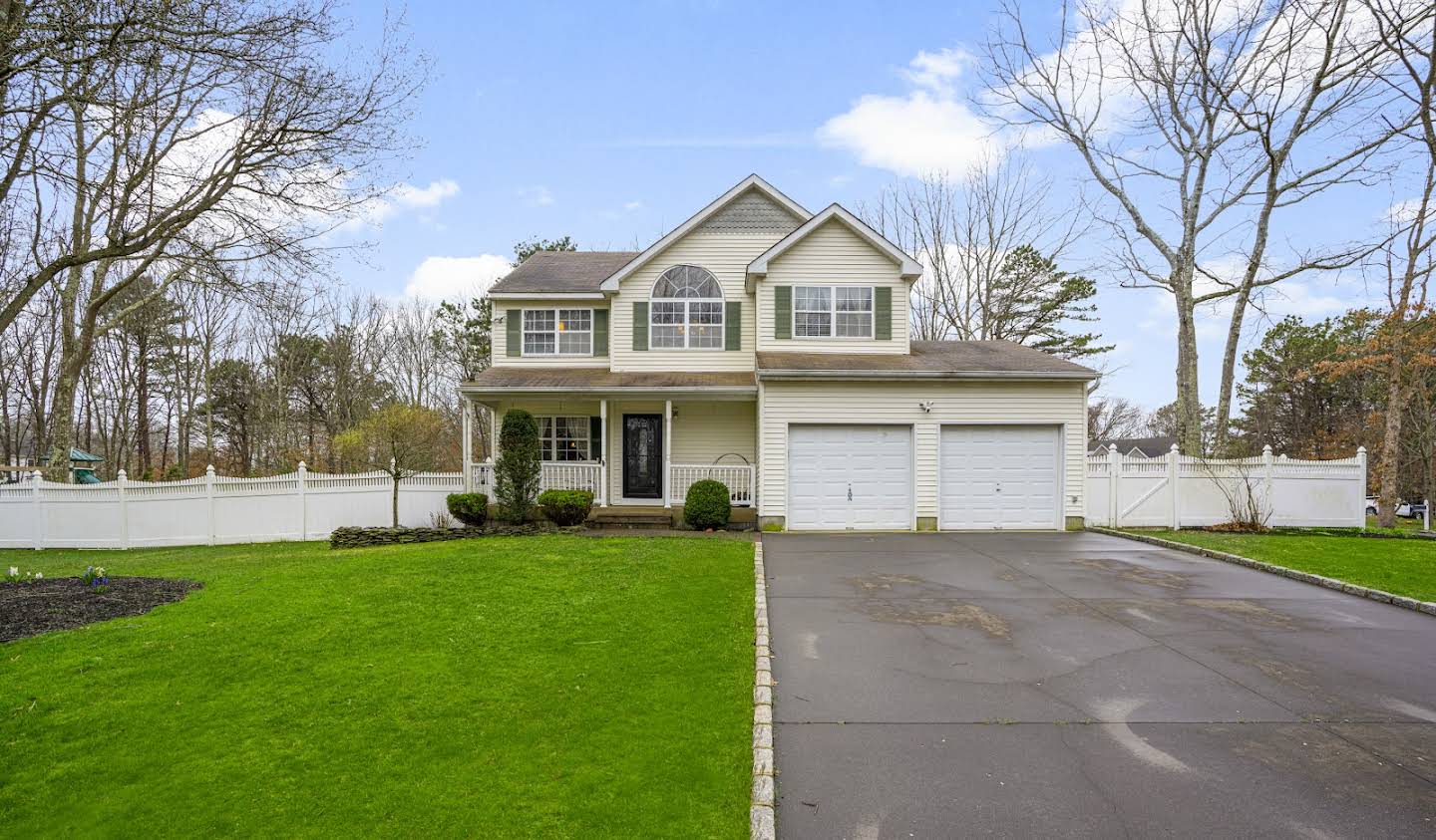 Property Manorville