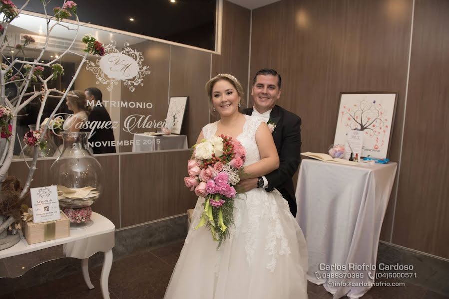 Fotógrafo de casamento Carlos Riofrio (carlosriofrio). Foto de 10 de junho 2020