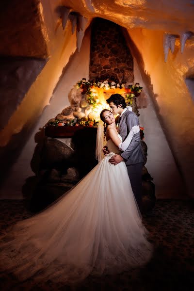 Fotógrafo de bodas Lazzat Olarti (lazzatphoto). Foto del 6 de marzo 2018