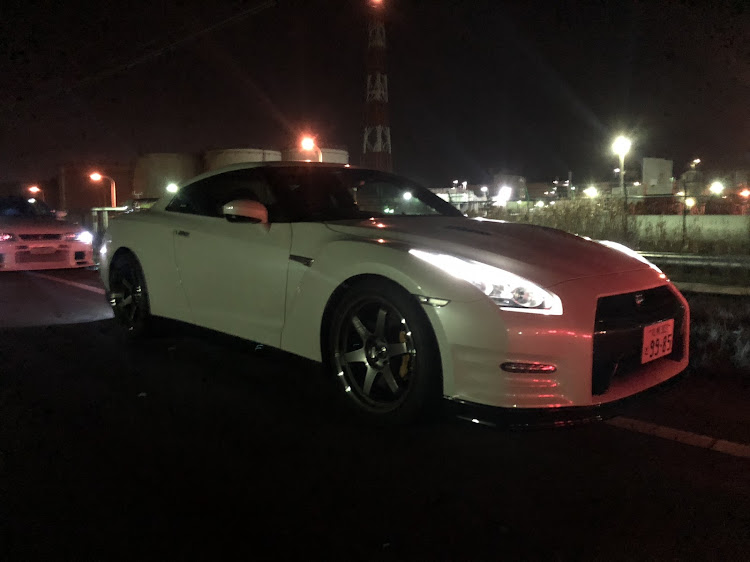NISSAN GT-RのR35GT-R・日産GTR・DBA-R35・VR38DETT・日産R35GT-Rに関するカスタム事例の投稿画像3枚目