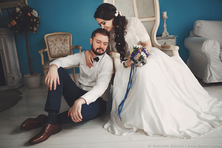 Fotógrafo de casamento Aleksandr Burdov (burdov). Foto de 19 de novembro 2015