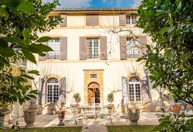 Maison avec jardin 1