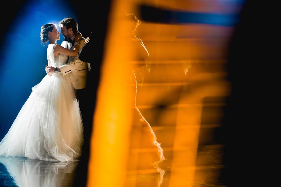 Fotógrafo de bodas Mike Rodriguez (mikerodriguez). Foto del 28 de enero 2015