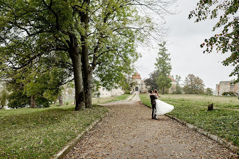 Fotograf ślubny Yulіya Fedishin (juliafedyshyn). Zdjęcie z 11 października 2021