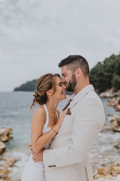 Fotografo di matrimoni Georgios Ouzounis (loftstudio). Foto del 11 novembre 2022