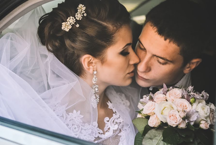 Wedding photographer Nikita Borisov (fillipass). Photo of 12 November 2015