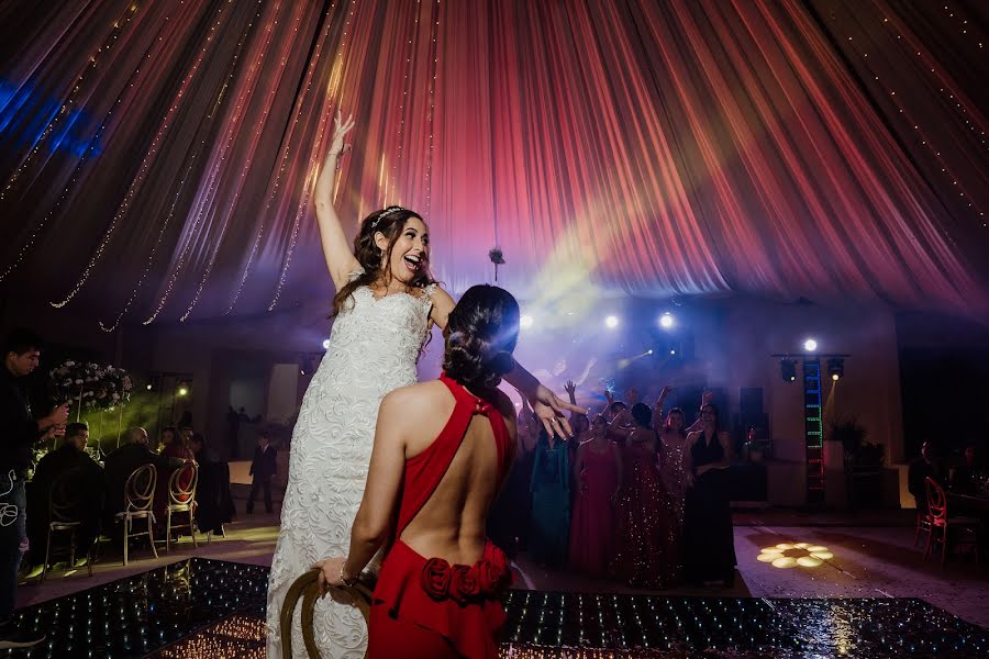 Fotografo di matrimoni Carlos Alberto Galicia Silva (phalbertogalicia). Foto del 17 novembre 2021