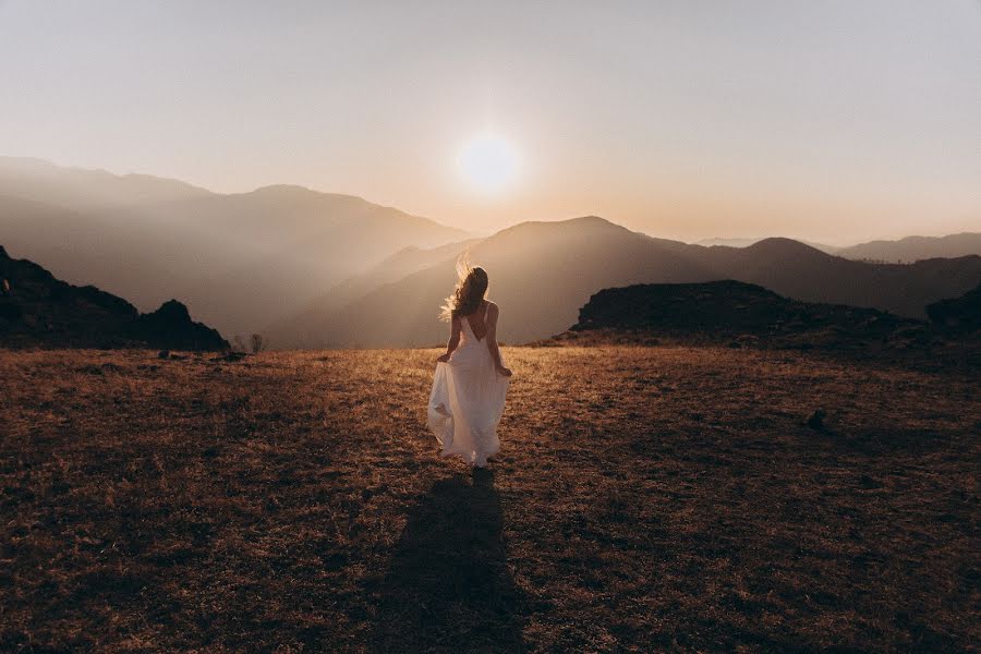 Fotógrafo de bodas Anna Almazova (almazovaphoto). Foto del 3 de agosto 2023