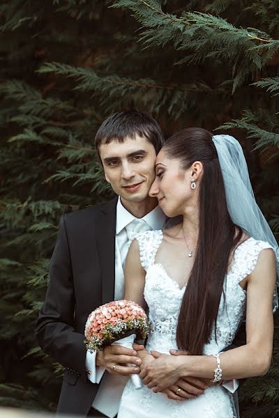 Wedding photographer Enver Islyamov (isliamov). Photo of 15 June 2013