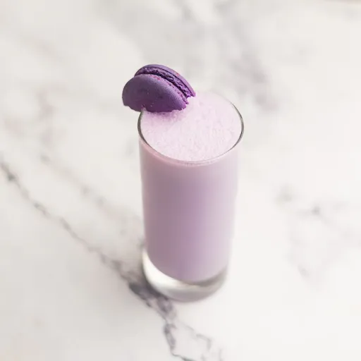 Blueberry Macaron Milkshake