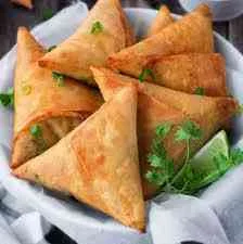 Patti Samosa 1 Piace