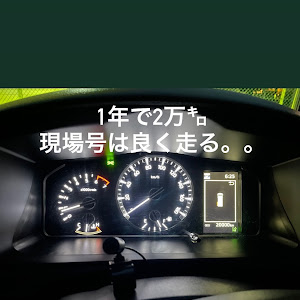 ハイエースバン TRH200V