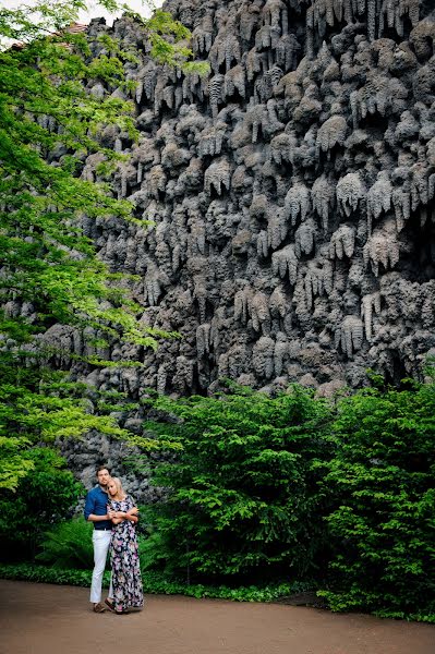 Fotógrafo de casamento Irina Gudkova (ayrin). Foto de 1 de julho 2015