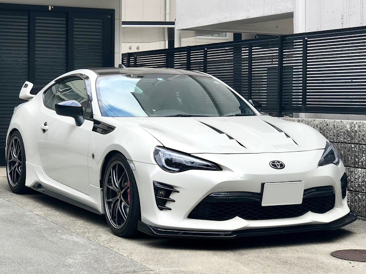86のrowenボンネット・before・after・目指せPickUpCars・楽しん 86のrowenボンネット・before・after・目指せPickUpCars・楽しん