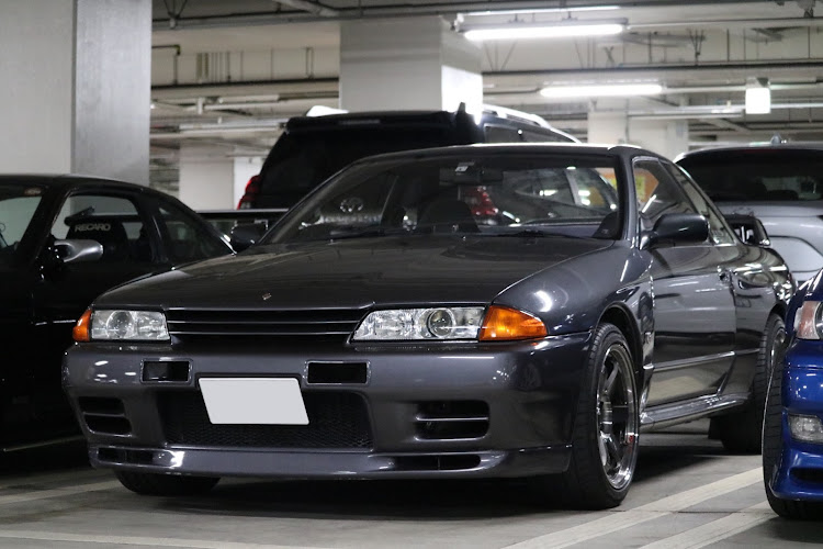 スカイライン GT-RのCarTuneFriends・地下駐車場・GT-R・コロナが早く終息しますようにに関するカスタム事例の投稿画像1枚目