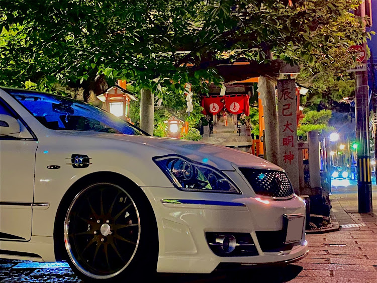 クラウンロイヤルの変態オーナーズ倶楽部・いつもイイネ&コメントありがとうございます🙇‍♂️・いつもの場所で・カメ活・ドライブに関するカスタム事例の投稿画像1枚目