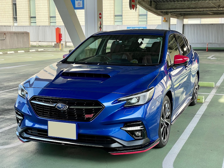 レヴォーグのスバル乗りと繋がりたい・レヴォーグ乗りと仲良くなりたい・立体駐車場の屋上に関するカスタム事例の投稿画像8枚目