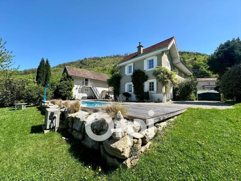 Vente maison 5 pièces 190 m² à Le Champ-près-Froges (38190), 590 000 €