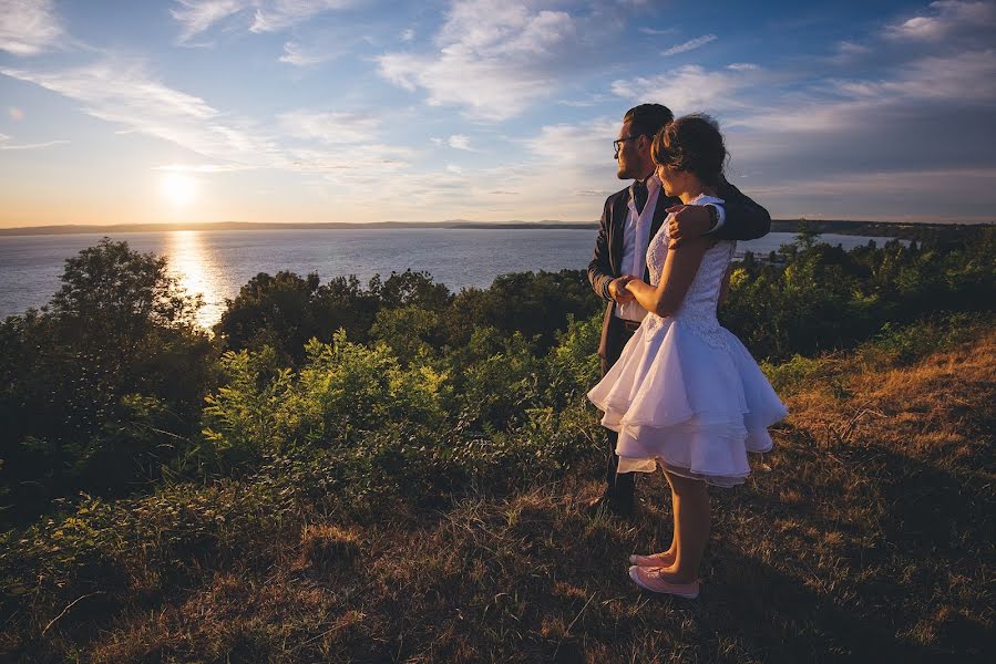 Wedding photographer Jozsa Levente (jozsalevente). Photo of 27 March 2016