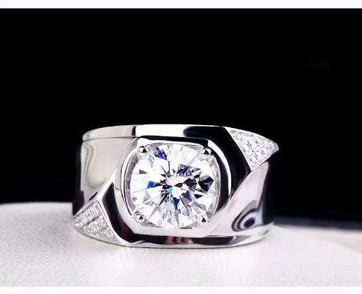 Title 2, Domineering 2 Karat Diamond Ring Personality El...