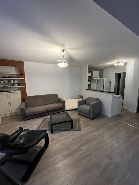 Location meublée appartement 2 pièces 27.33 m² à Niort (79000), 430 €