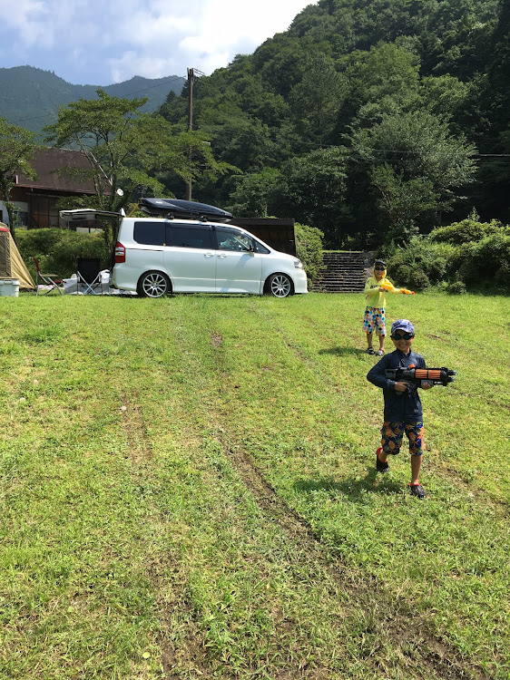 ノアのキャンプ・川遊び・小川キャンパルに関するカスタム事例の投稿画像3枚目